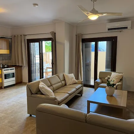 το πέτρινο σπιτι Apartament