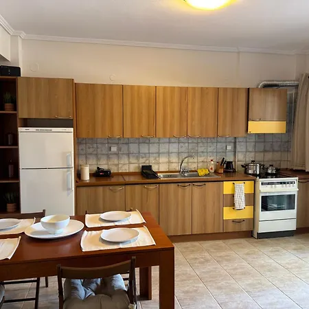 Apartman Το Πέτρινο Σπιτι *